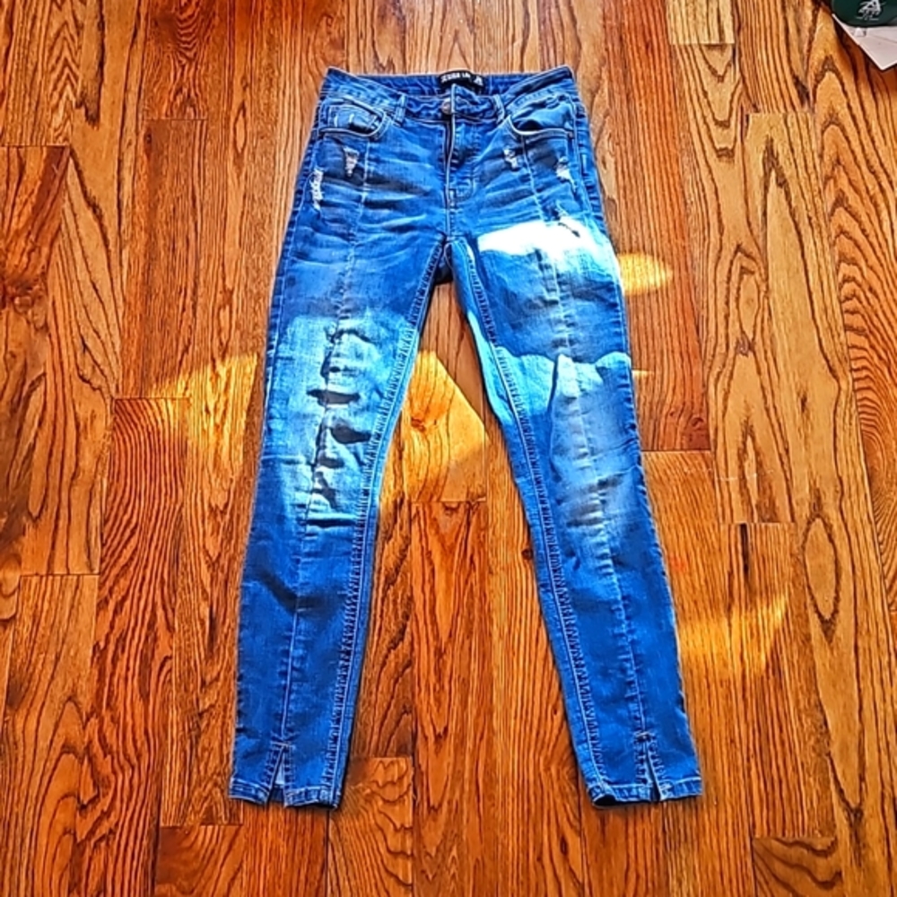 Distressed Cowgirl Jeans (Small, Blue)